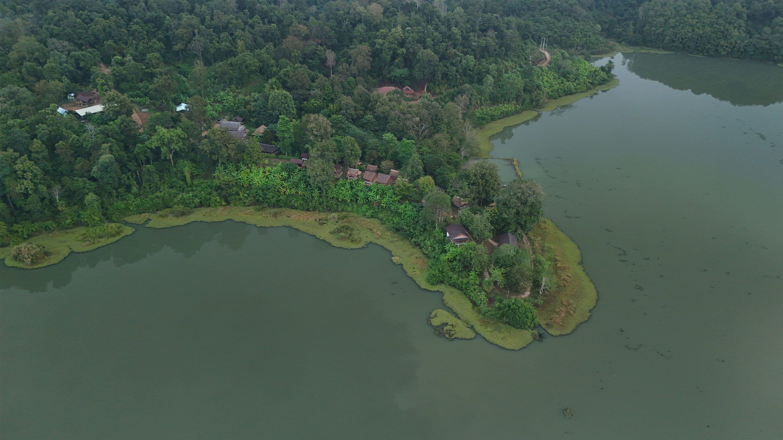 Lodges on the peninsula of Nam Tien Lake