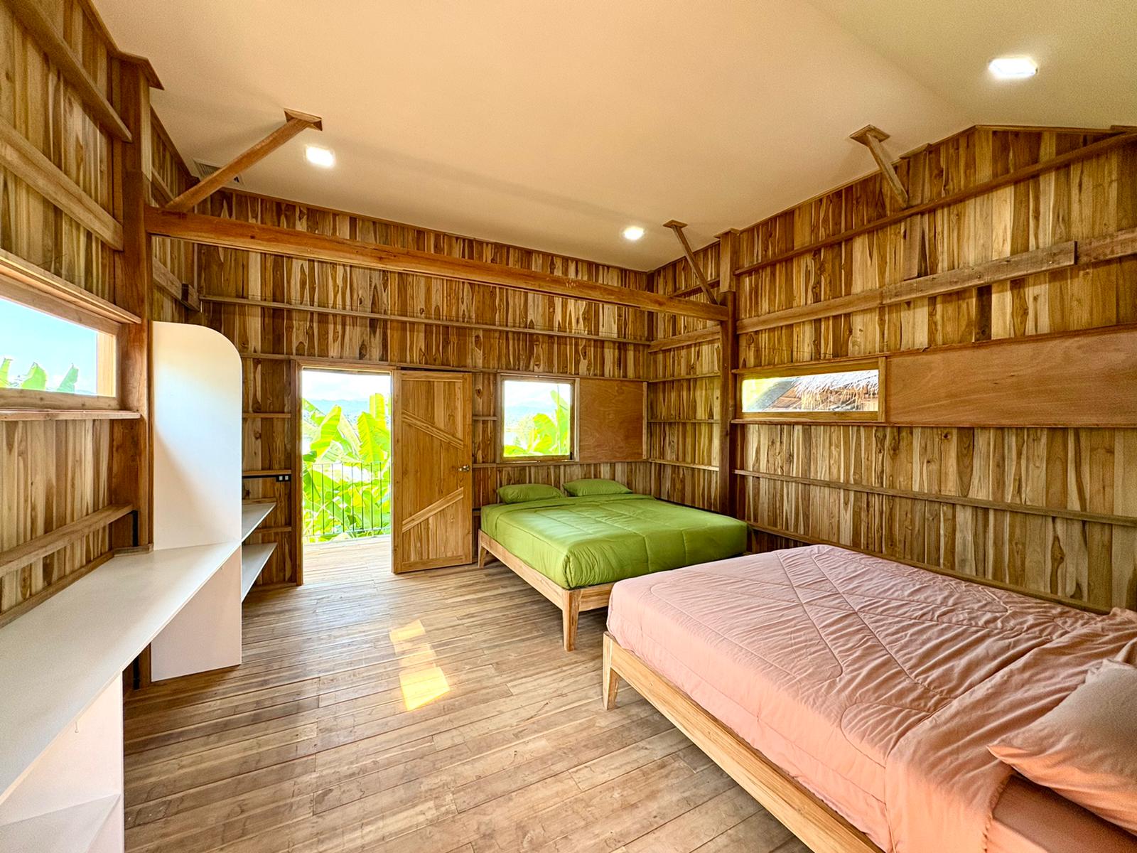 Family Bungalow — photo 1