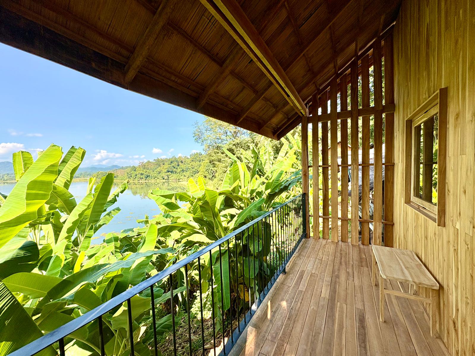 Family Bungalow — photo 2